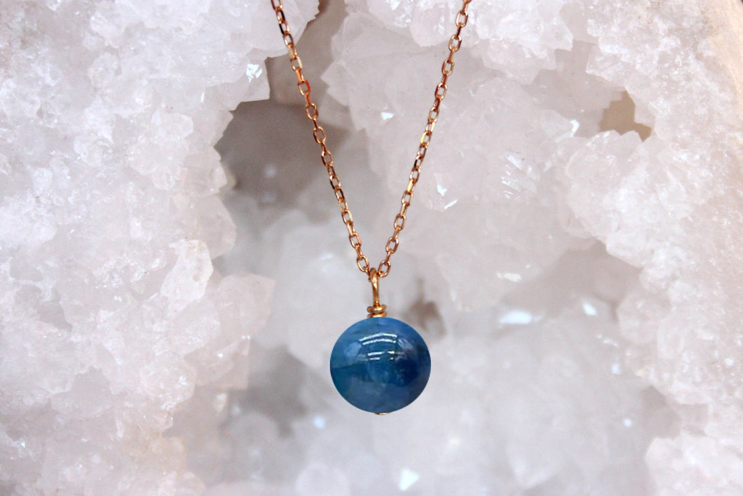 COLLIER APATITE - Relaxation /  Communication
